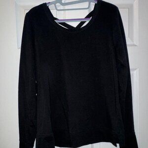 Athletic criss cross long sleeve